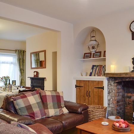 Rhonas Cottage Абъргавени Екстериор снимка