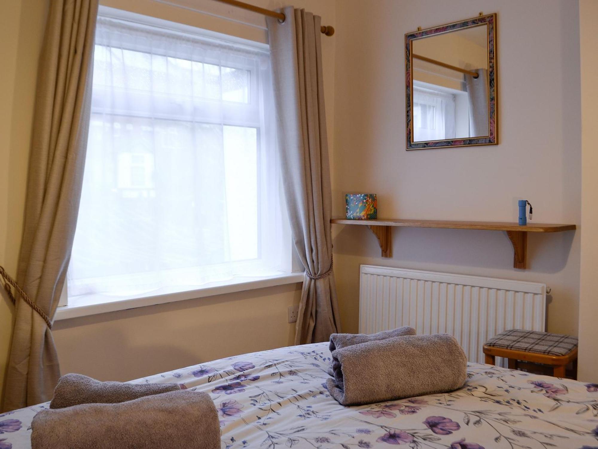 Rhonas Cottage Абъргавени Екстериор снимка